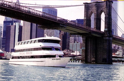 NYC charter yacht Skyline Princess
